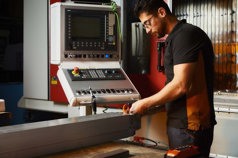 CNC machining at Mifa